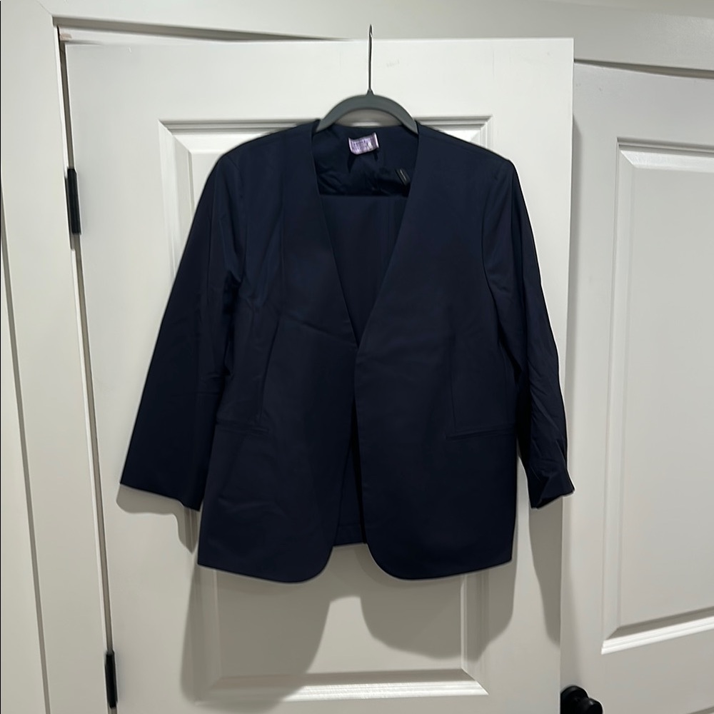 Theory - Navy Women’s Pant Suit in Admiral Crepe - Size 16